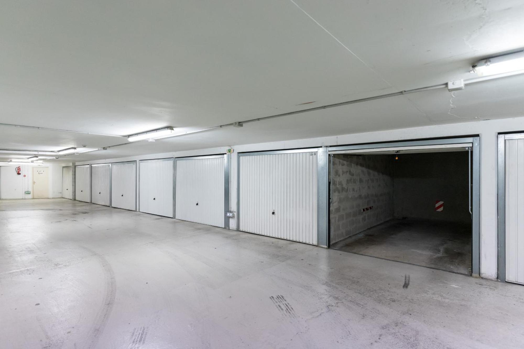 Nice 1 Bedroom Downtown Carre D'Or With Garage エクステリア 写真