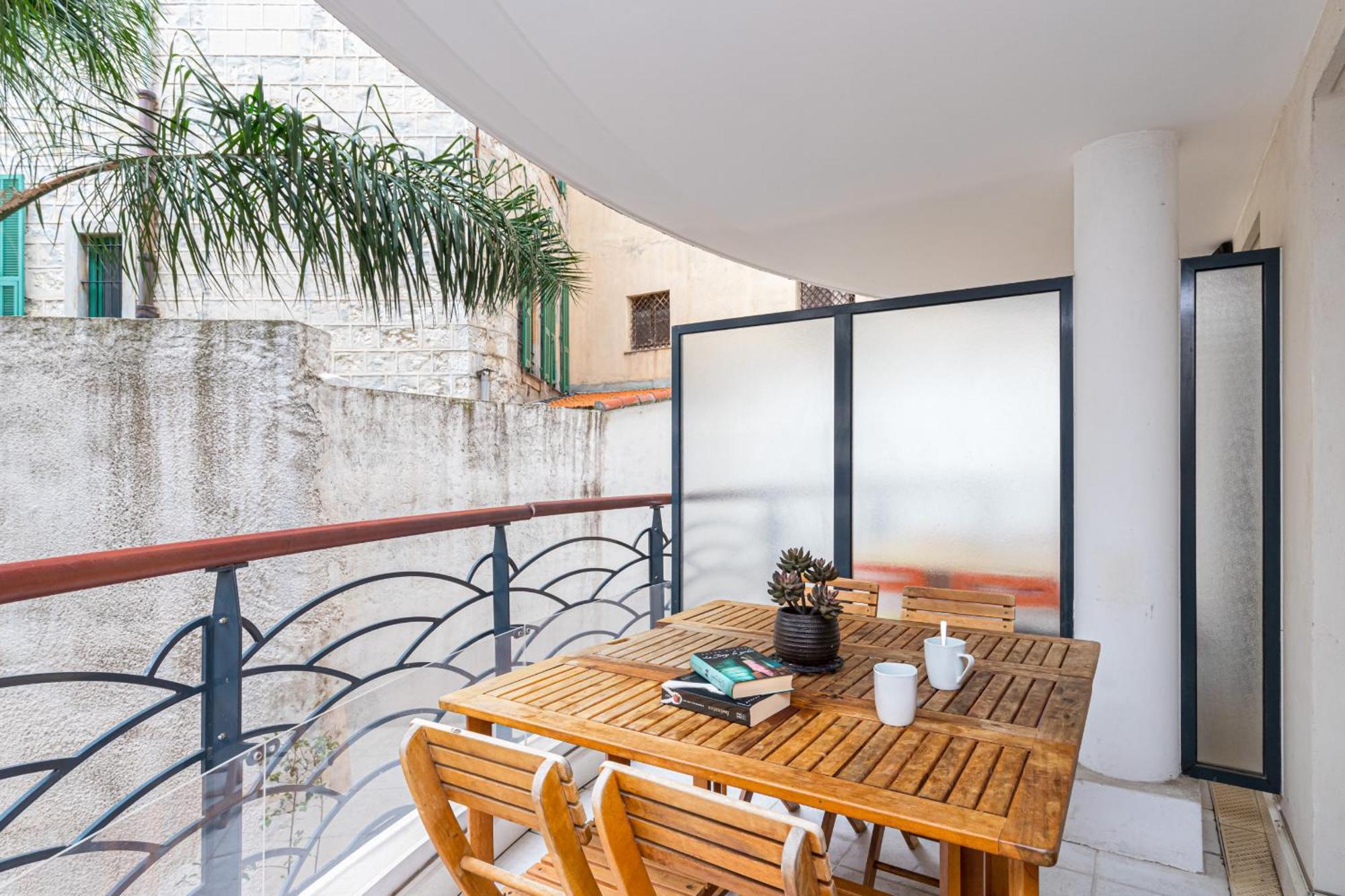 Nice 1 Bedroom Downtown Carre D'Or With Garage エクステリア 写真