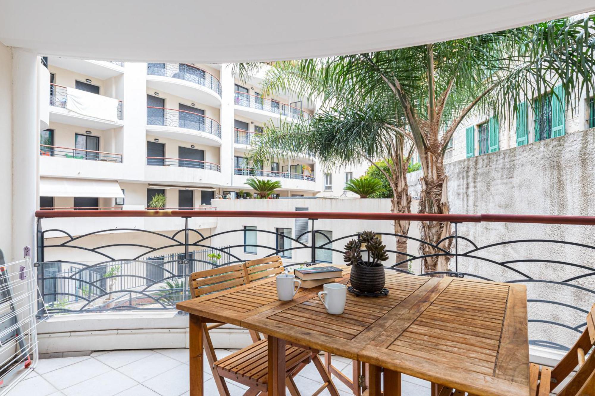 Nice 1 Bedroom Downtown Carre D'Or With Garage エクステリア 写真