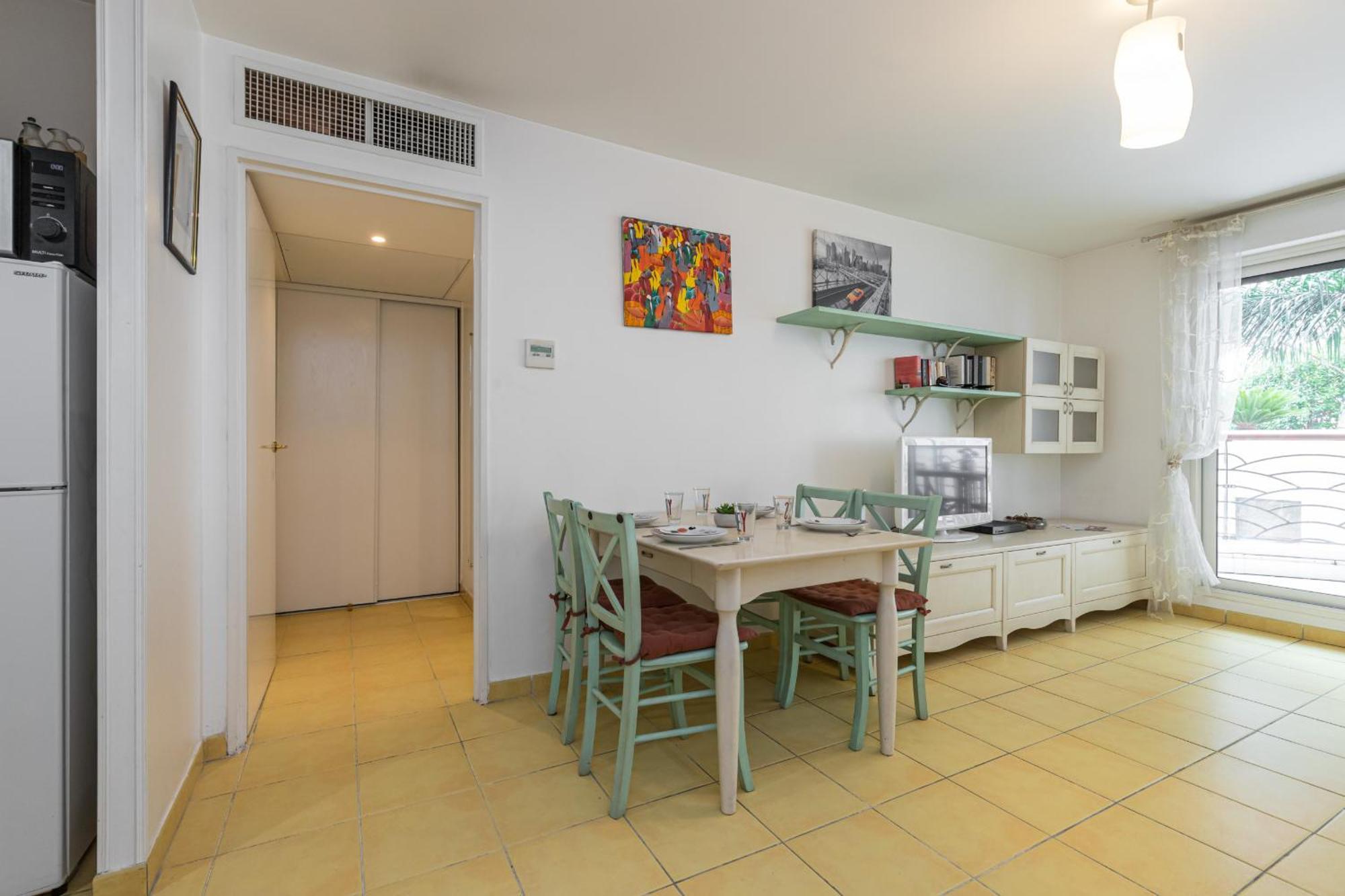 Nice 1 Bedroom Downtown Carre D'Or With Garage エクステリア 写真
